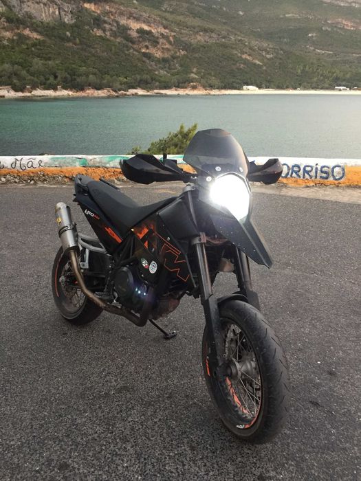 Vendo ou troco KTM 690