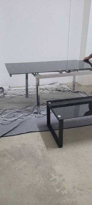 Mesa de Jantar e de centro modernas