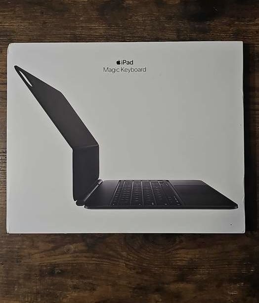 APPLE Magic Keyboard for iPad Pro 13 (M4) - German - Black