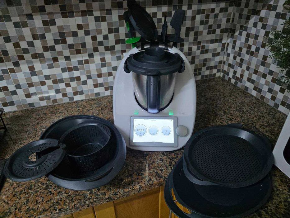 Bimby TM6: Faz o teu fogão sentir-se um objeto de museu