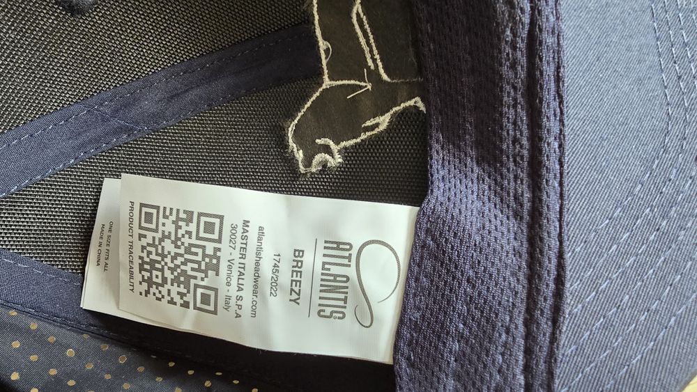 Czapka z daszkiem MAN