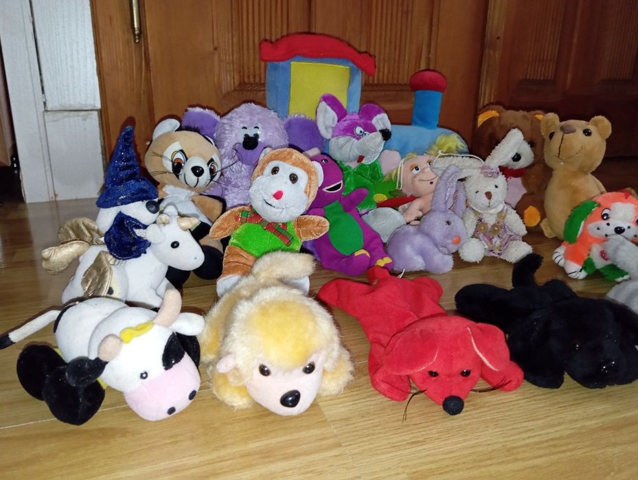 М'які іграшки дитячі