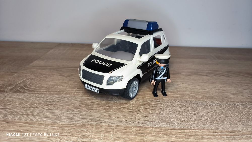 Playmobil radiowóz policyjny z zestawu 9372