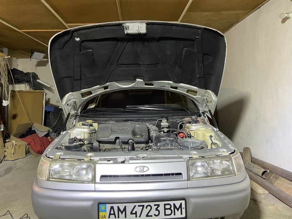 Продам ваз 2112 в гарному стані