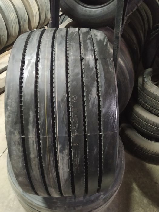 445/45 r 19.5 прицепная шина Samson.
