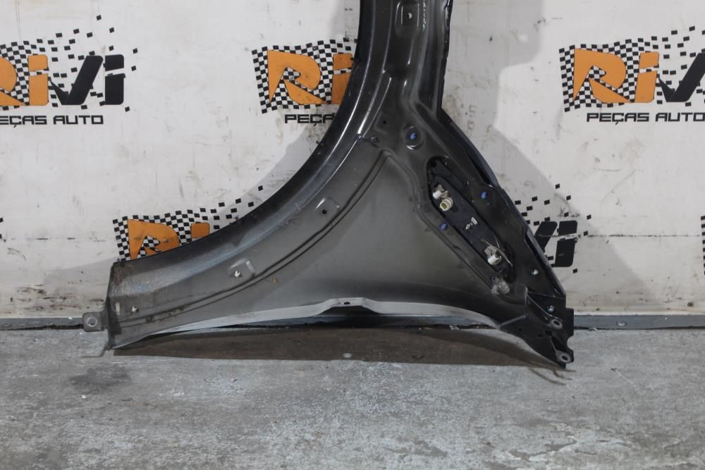 Guarda-lamas direito MINI Mini Countryman (R60)