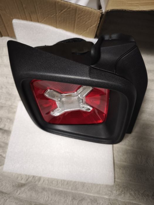 Farolim Jeep Renegade 2015€-2020$
Esquerdo Tyc Esquerdo/condutor Lado