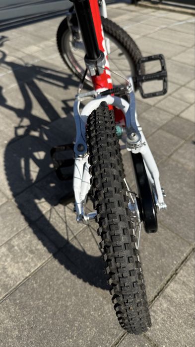 Woom 2 czerwony stan bardzo dobry