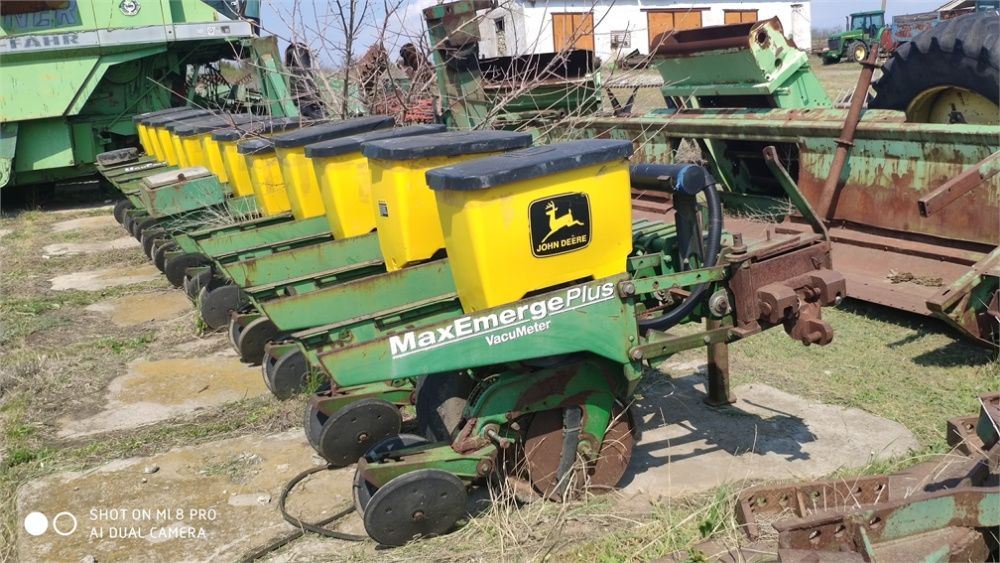 Сеялка JOHN DEERE 1710