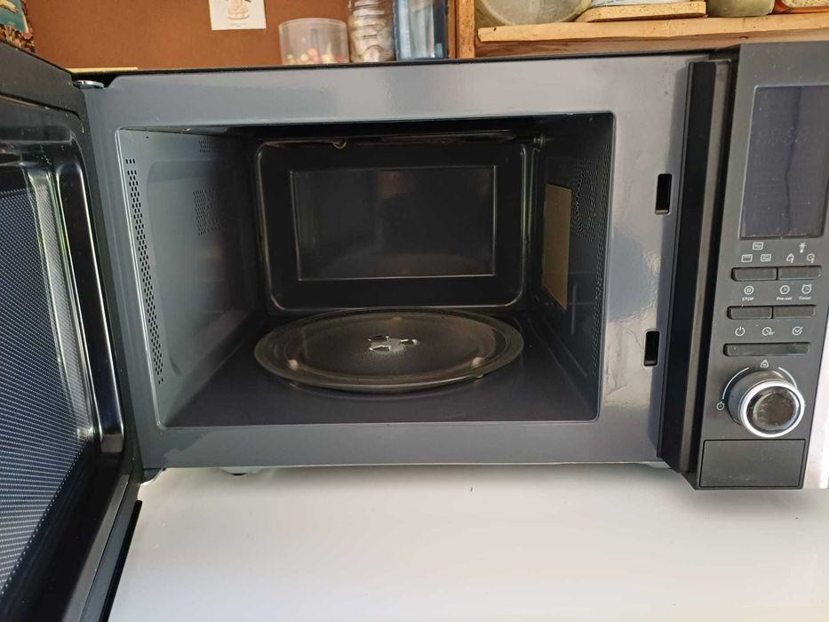 Forno e micro-ondas usado