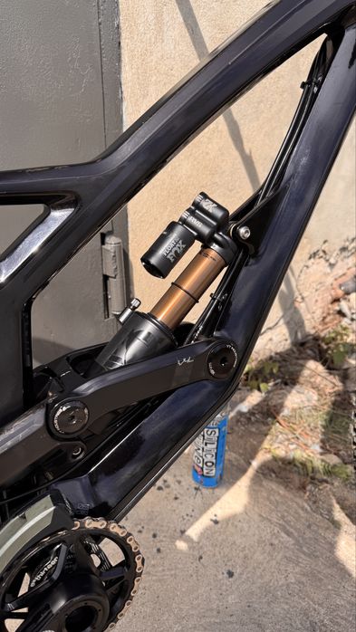 Велосипед YT tues carbon (dh, downhill, даунхіл, дх, даунхил, двухпідвіс)