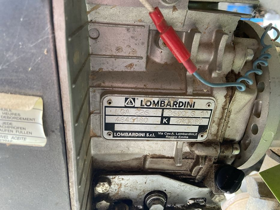 Enxada mecânica com reboque