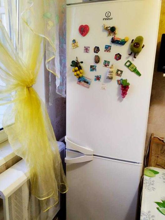 Продам трьохкімнатну квартиру