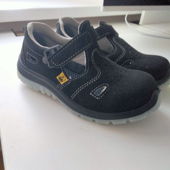 Obuwie robocze, buty BHP, półbuty bezpieczne.