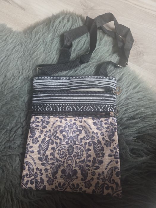 Torebka na ramię Boho 24 na 20 cm