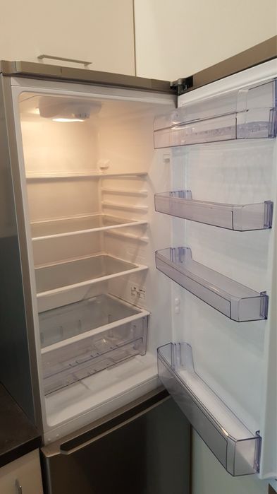 Sprzedam kawalerkę na Oś. Leśnym - wysoki standard , umeblowana