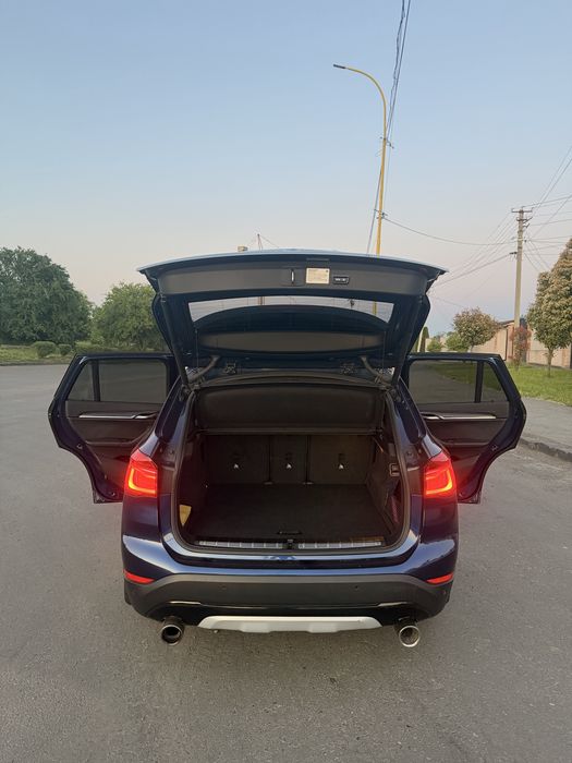 BMW X1 2018 VIN WBXHT3C34J5K31590 фото оголошення 7 з 13