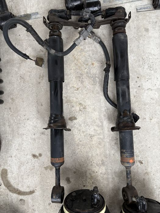 Пневмо підвіска prado 120/GX470