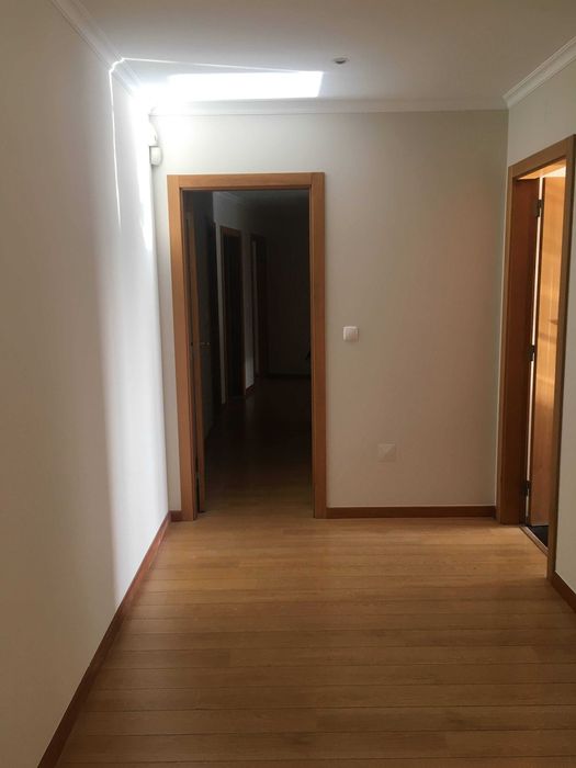 Apartamento T4 colinas do cruzeiro arrenda-se