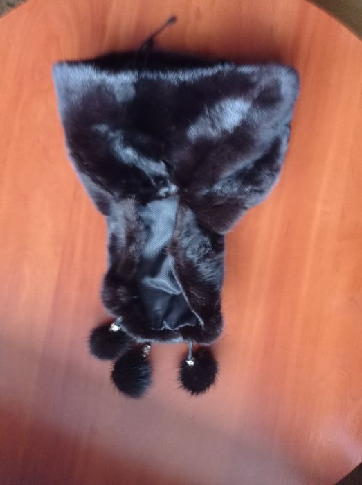 Шапка норкова жіноча