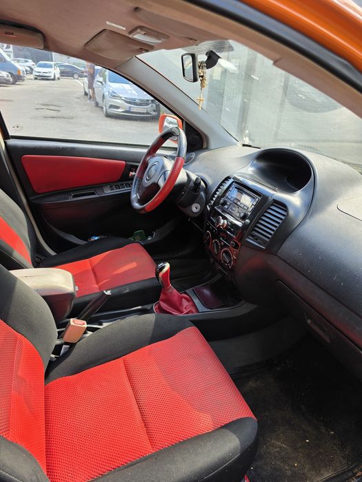Geely MK Cross 2012