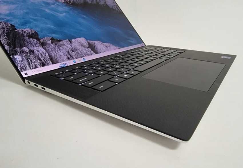 Безрамочный премиум ноутбук Dell XPS 15 9510 I9 11900H/SSD 1TB