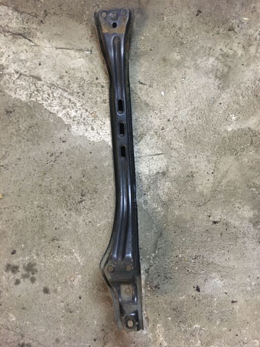 Honda Prelude IV - belka pod silnik