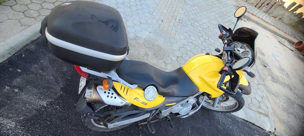 BMW F 650 GS Amarela