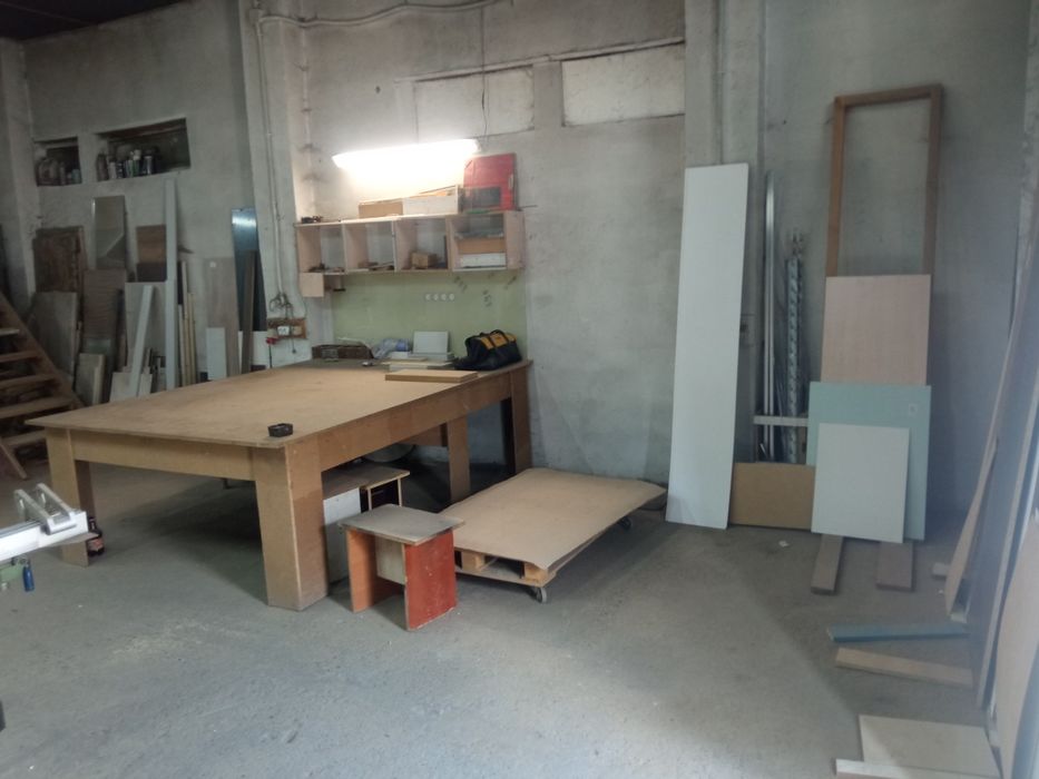 Гараж-майстерня, цех