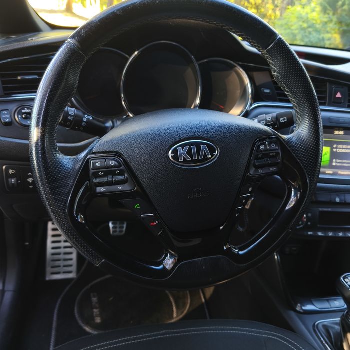 Kia Ceed 1.6 cedo GT LINE