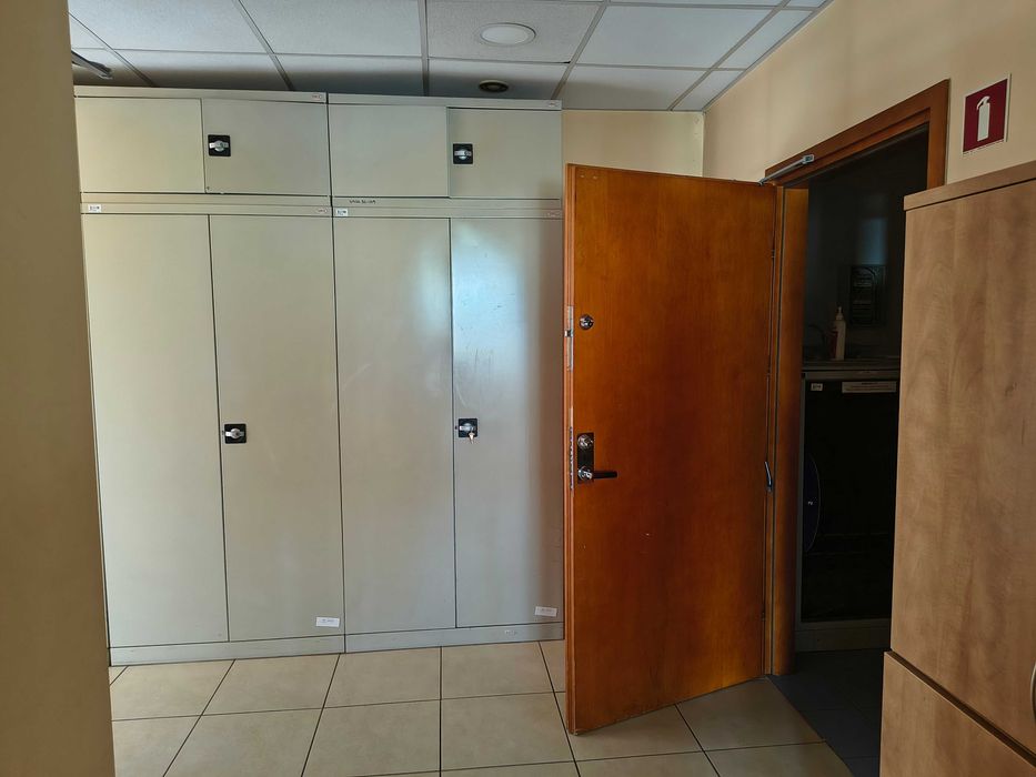 Wydzierżawie lokal użytkowy 170m2 Centrum