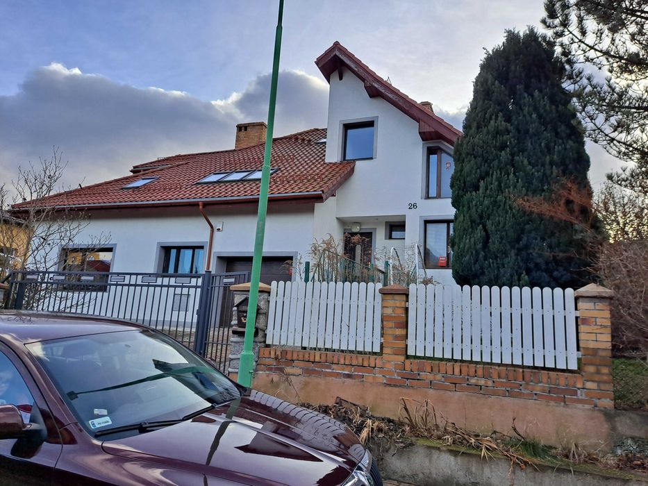 Duży Dom Wakacyjny na wyłączność (15-19 miejsc noclegowych) w Kowarach