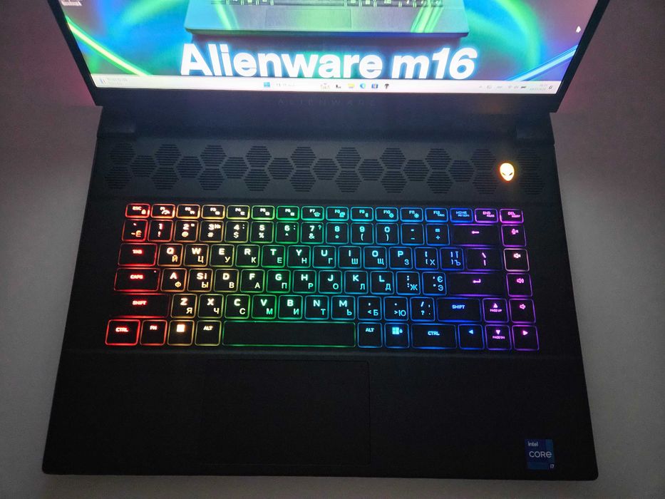 Ноутбук Dell Alienware M16 R1 QHD+|165Гц|i7-13700HX|RTX 4070|16GB|1TB