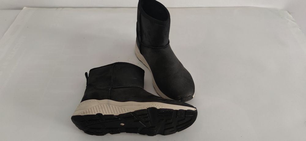 Buty zimowe ocieplane
