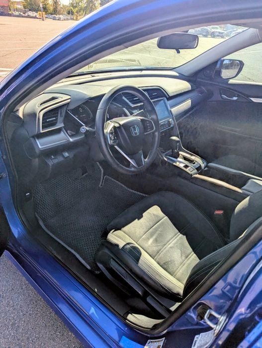 Honda civic ex 2017
