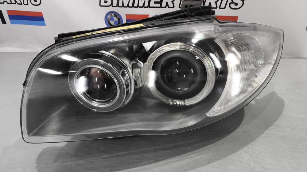 Farol BMW Serie 1 (E81/E82/E87/E88) Esquerdo Xenon Pré-LCI Com Angel Eyes