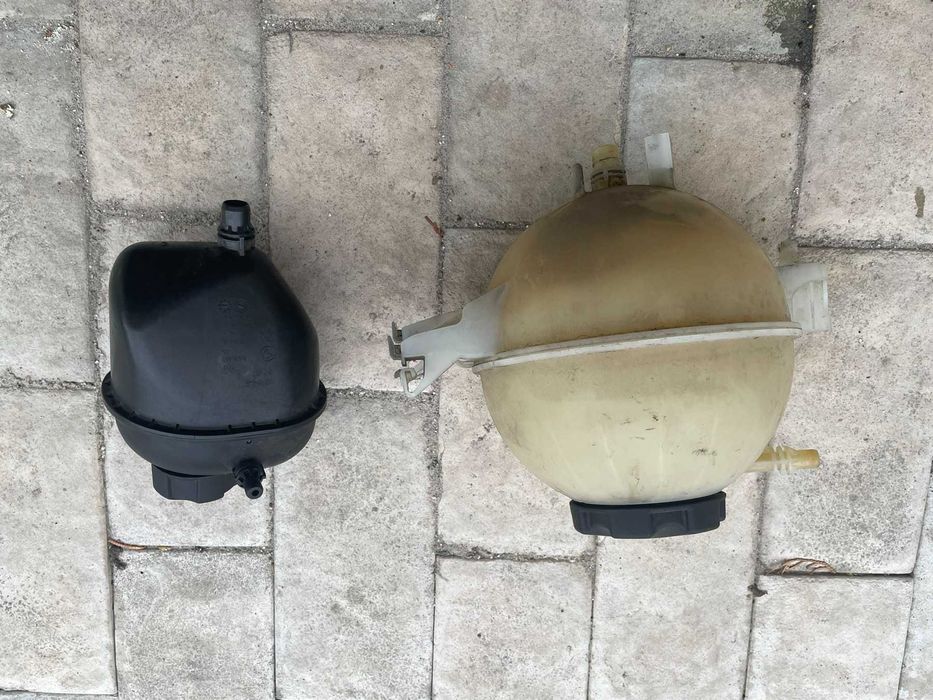 Розширювальний бачок  BMW X3 G01  17138742660 17138610661