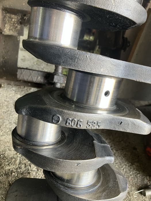 Wał korbowy oryginalny MF4 IMT