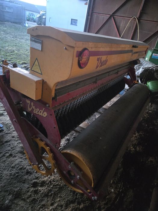 Siewnik do trawy  vredo 229.07.5 agri