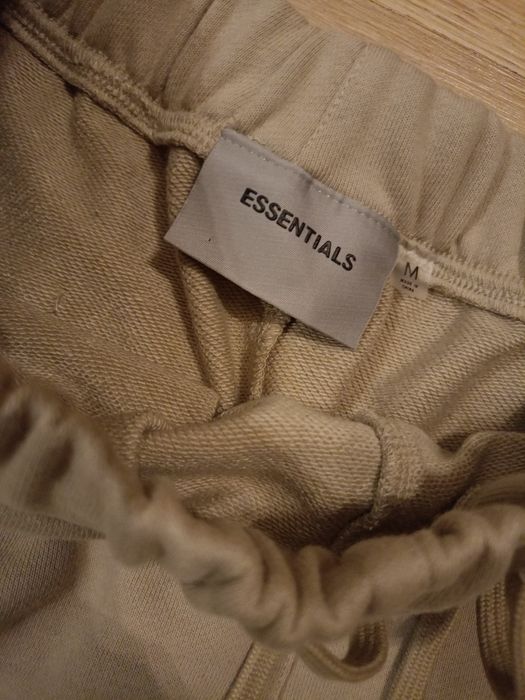 Spodenki essentials M