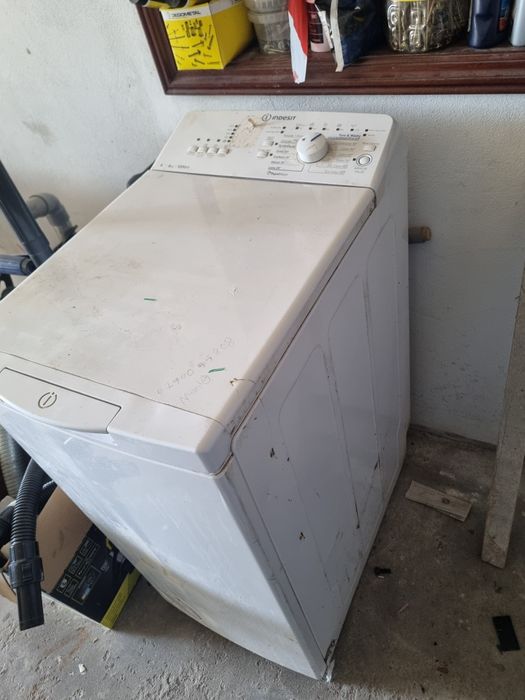 Maquina lavar Indesit