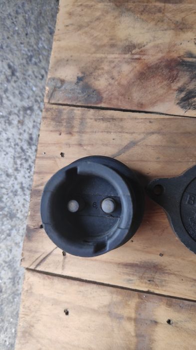 Casquilhos de lâmpadas antigos