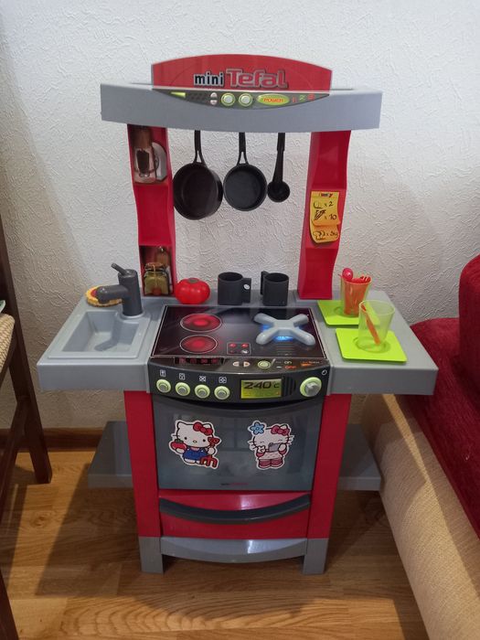 Интерактивная детская кухня со звуками и светом внутри Smoby mini Tefa