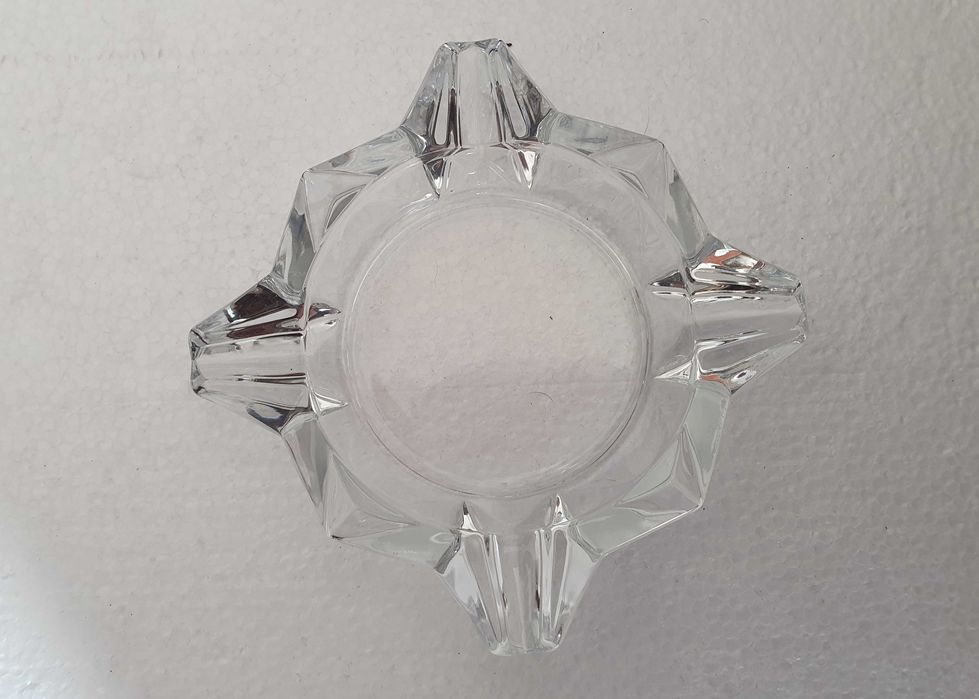 Belo Cinzeiro de vidro - made in France