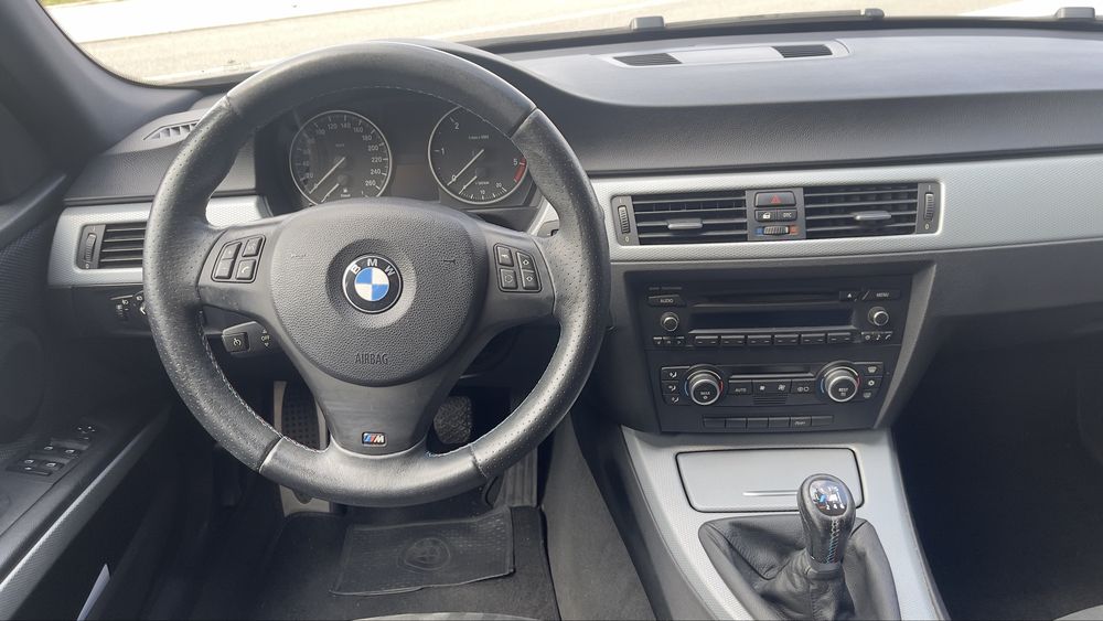 BMW 320 D Touring Sport Pack M / 177 Cv - 212,000kms