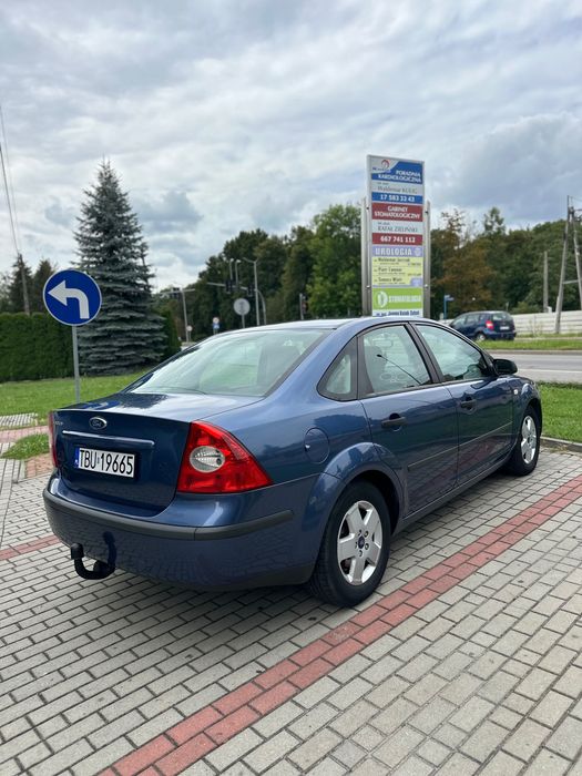 Ford Focus 1.6 benzyna, hak,  dobry stan