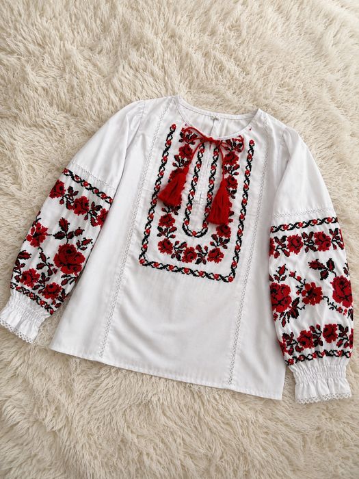 Вишиванка для дівчинки