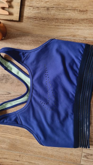 Top biustonosz sportowy Nike dri-fit