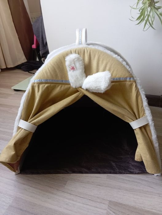 Домік для котиків