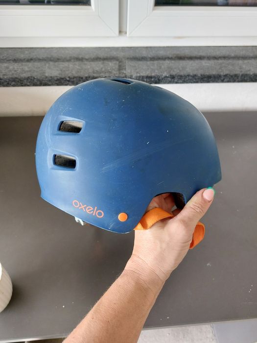 Kask młodziezowy ,dzieciecy Oxelo